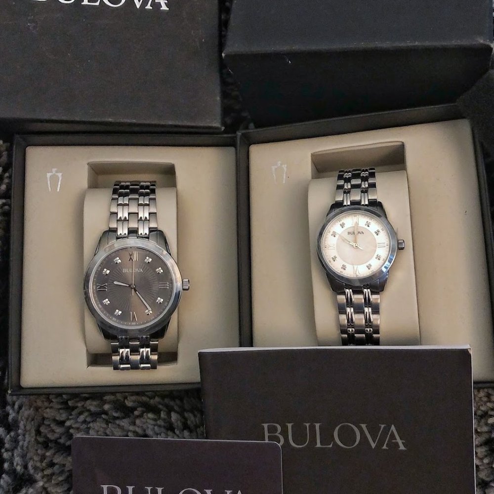 His/Hers Matching Watch Set